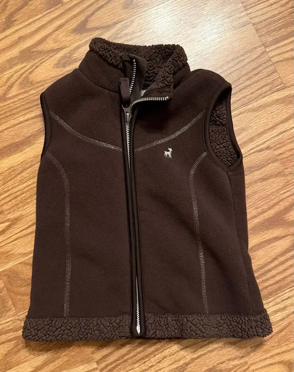 Old Navy Kids unisex Brown Full Zip Fleece Vest with Sherpa Trim XS